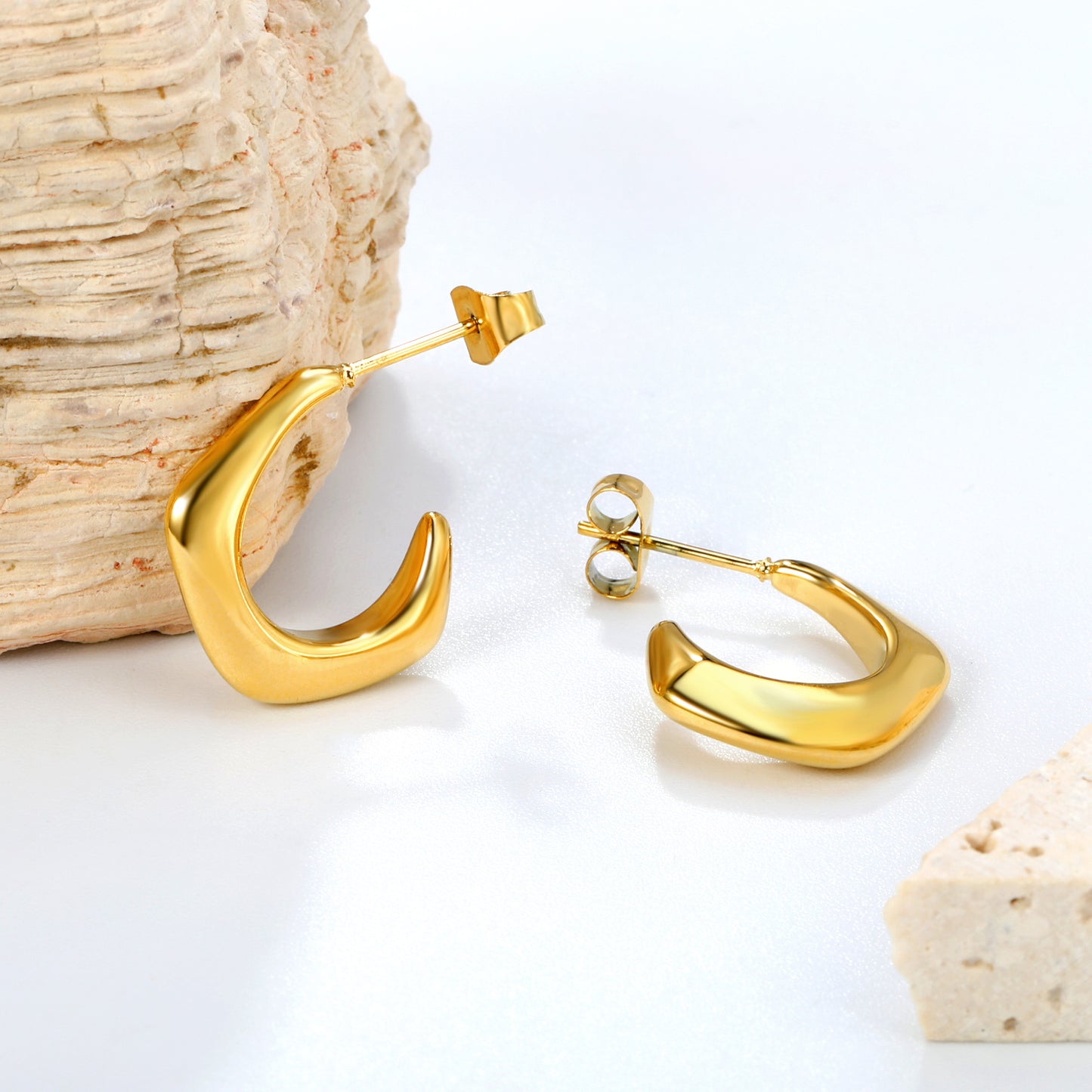 Pendientes Dorados Abstractos | Bañado en Oro 18K